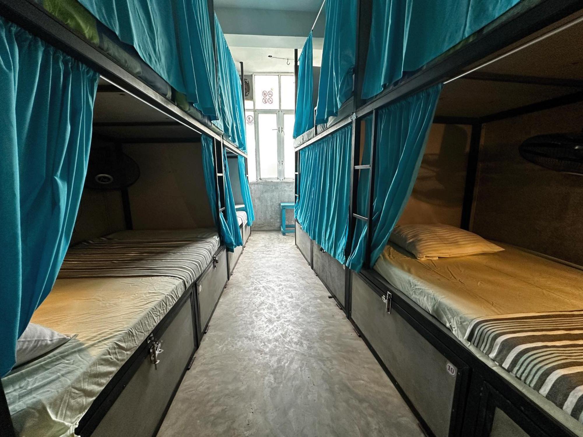 Cycling Backpacker Hostel & Cafe Unawatuna Kültér fotó